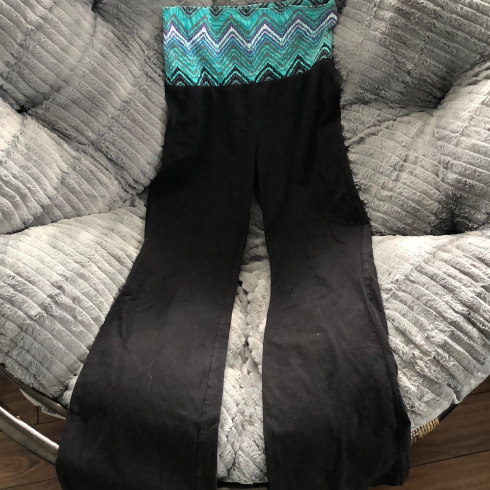Yoga pants